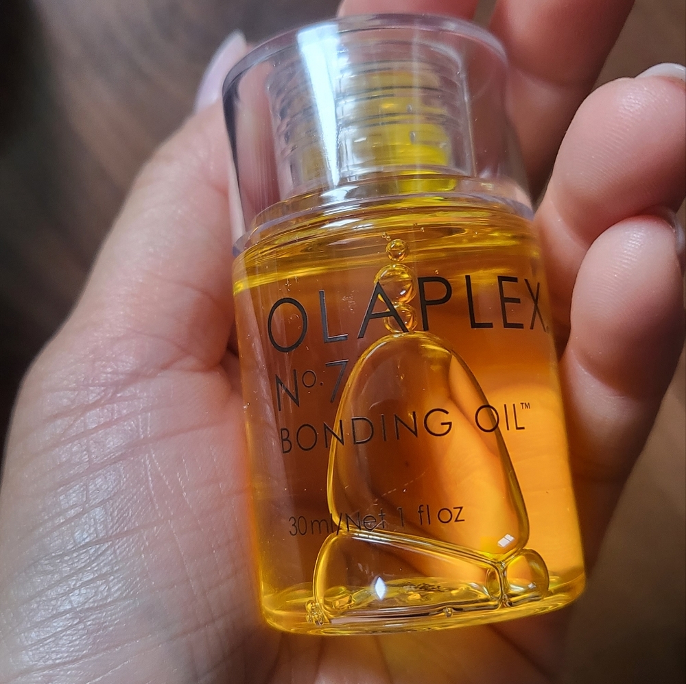 Olaplex number 7 hair oil